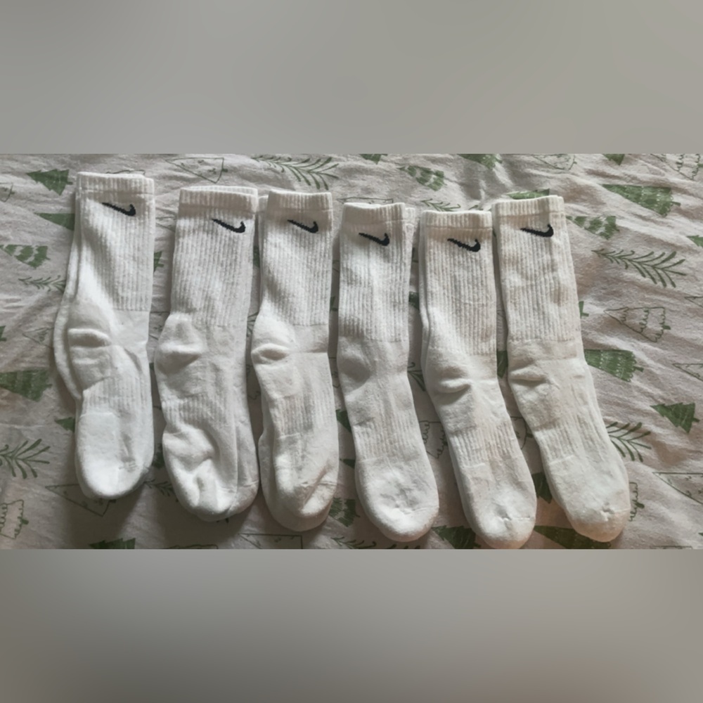 Nike White Crew Athletic Socks